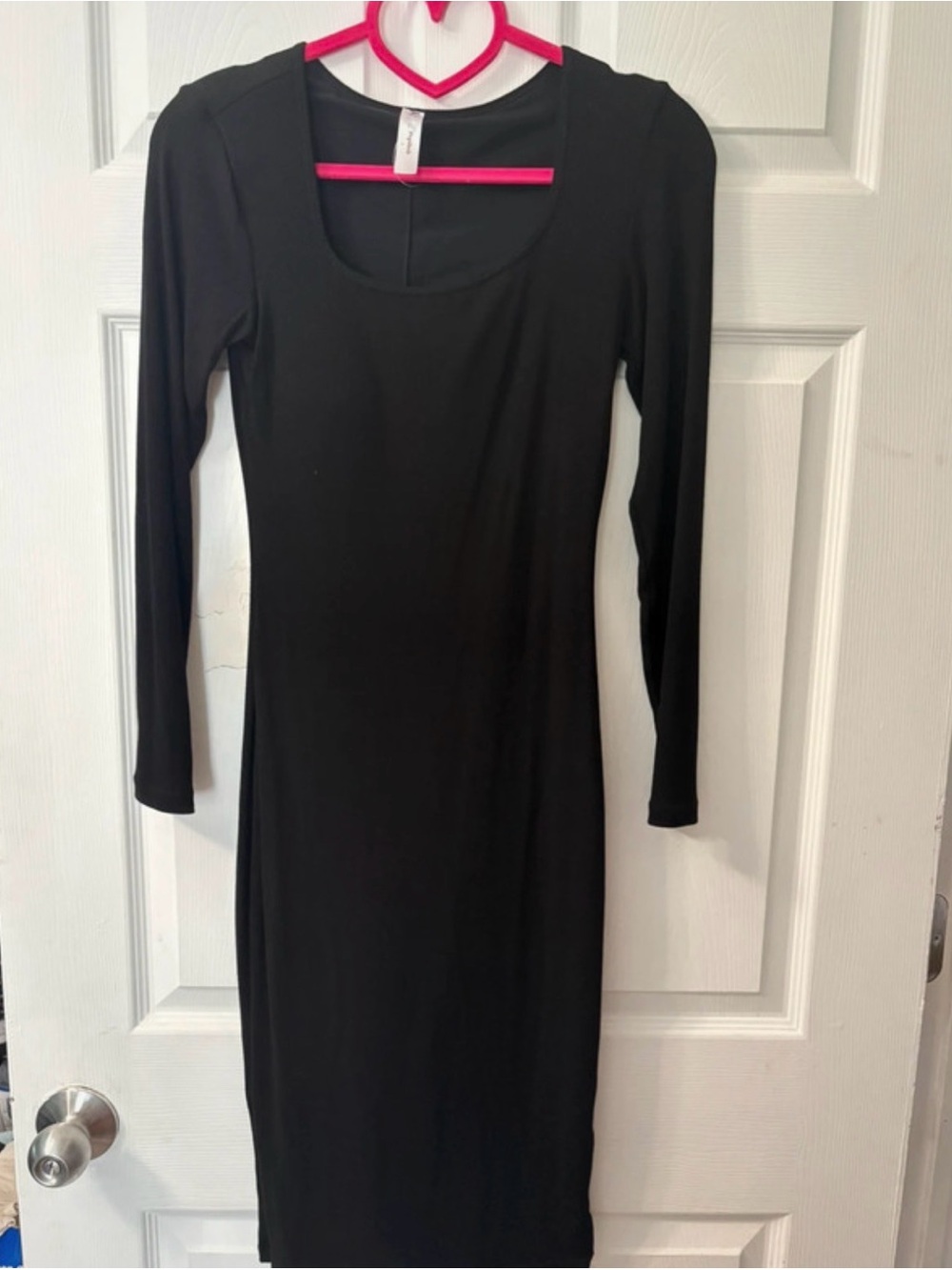 Classic Long Sleeve Black Bodycon Dress